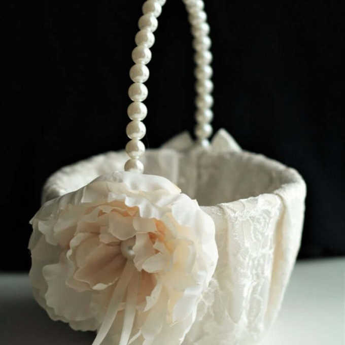 EOTVIA Wedding Flower Girl Basket Lace Handle Bowknot Flower