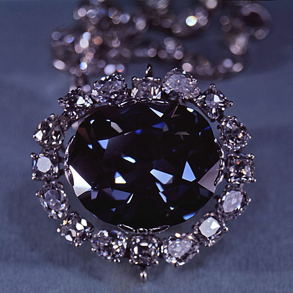 The Hope Diamond2