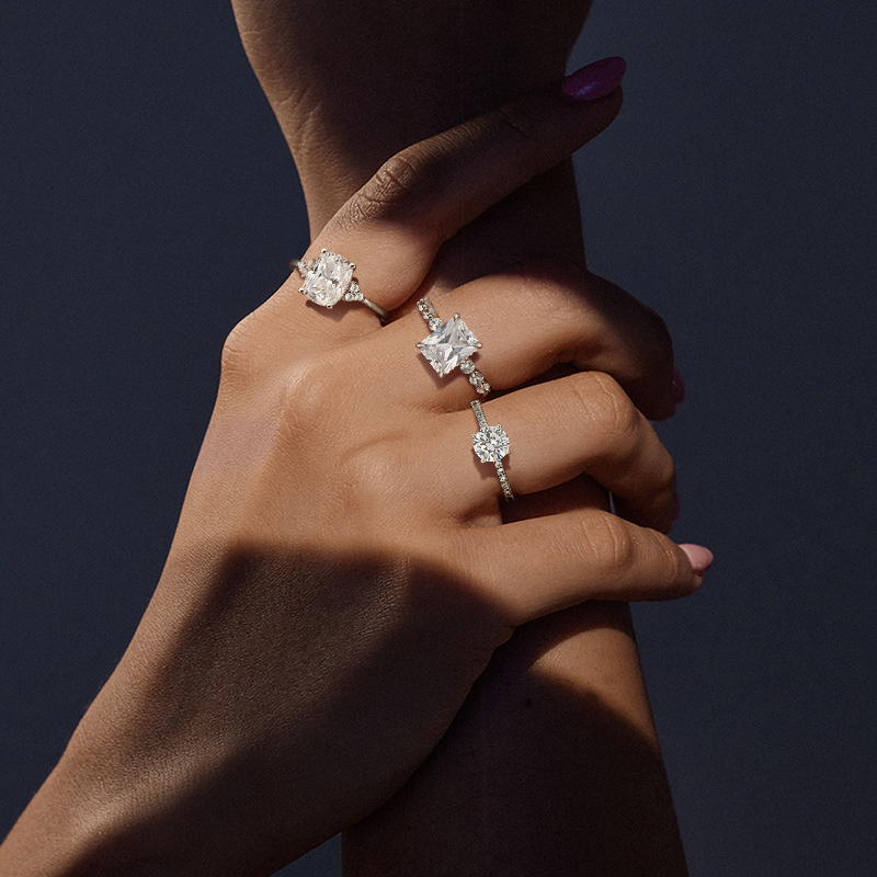 Top 5 Side Stone Engagement Rings of 2024 - Shesaidyes Blog