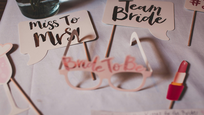 bridal shower decor