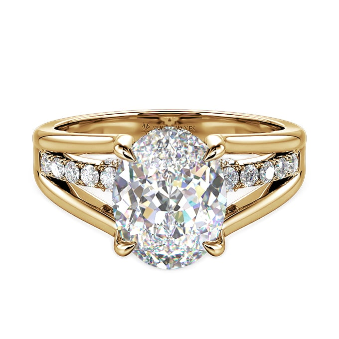 oval cut engagement ring