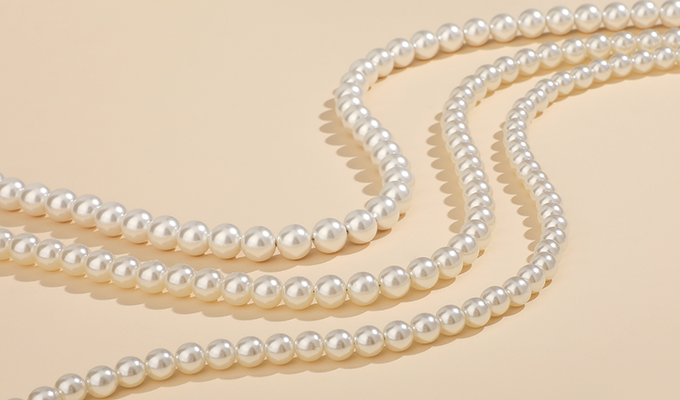 pearl strand necklaces