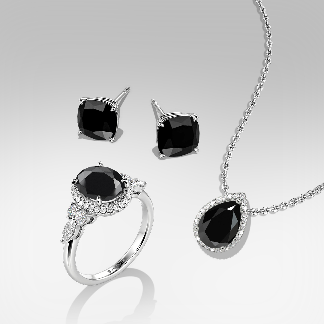 onyx jewelry pieces