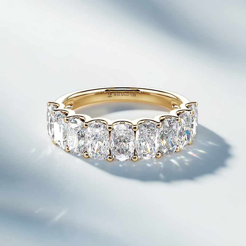 Moissanite wedding ring——alternative of diamonds