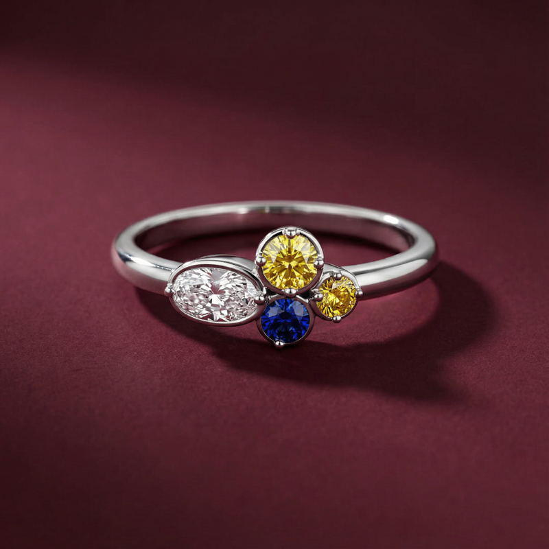 gift for friends: ring with vibrant gems