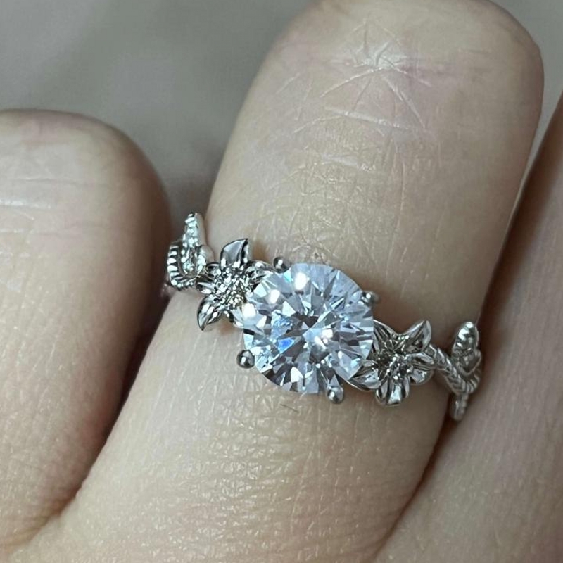conflict-free diamond placed into a vintage-style setting