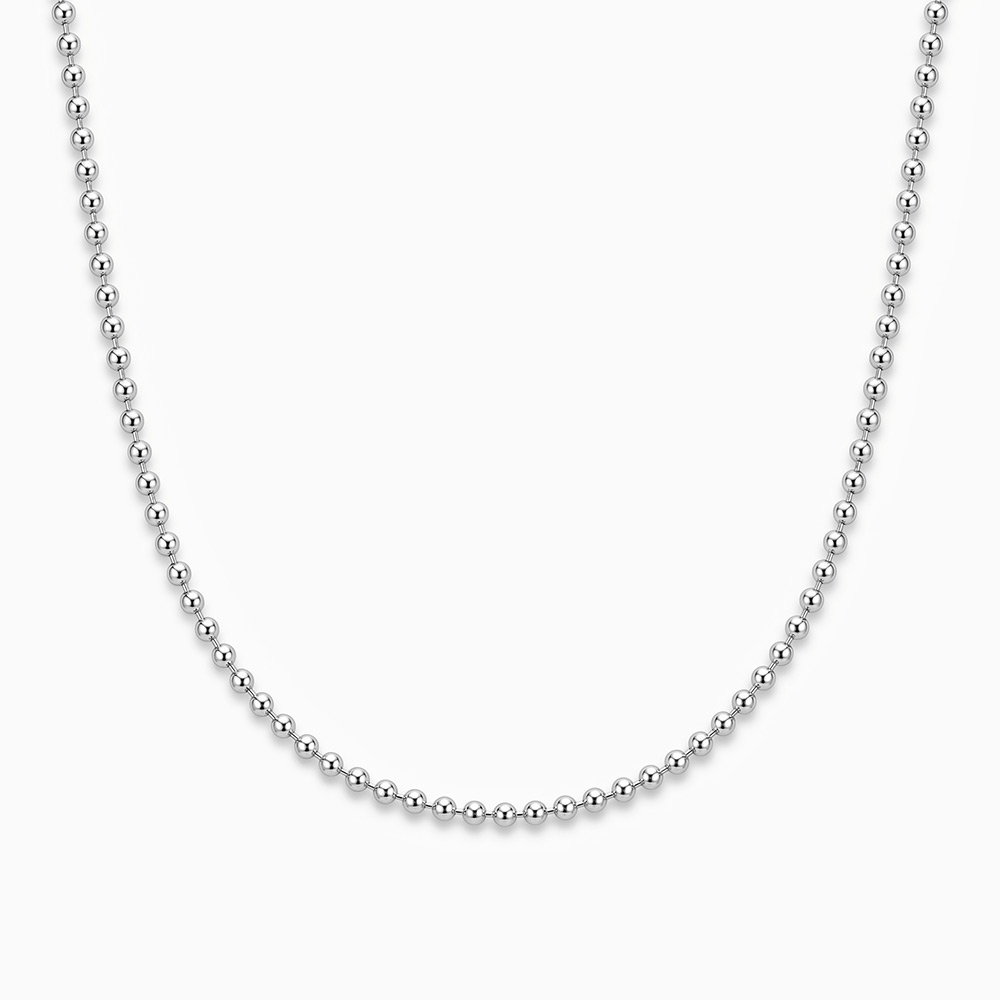 men's jewelry trends: minimalist chain