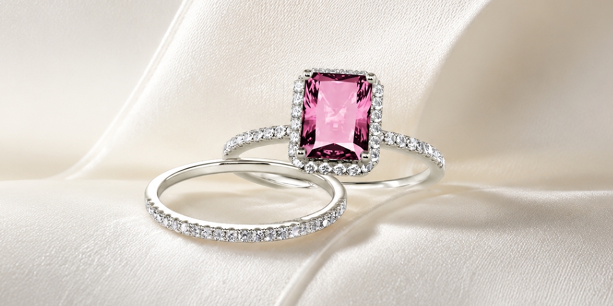 how to choose a pink engagement ring