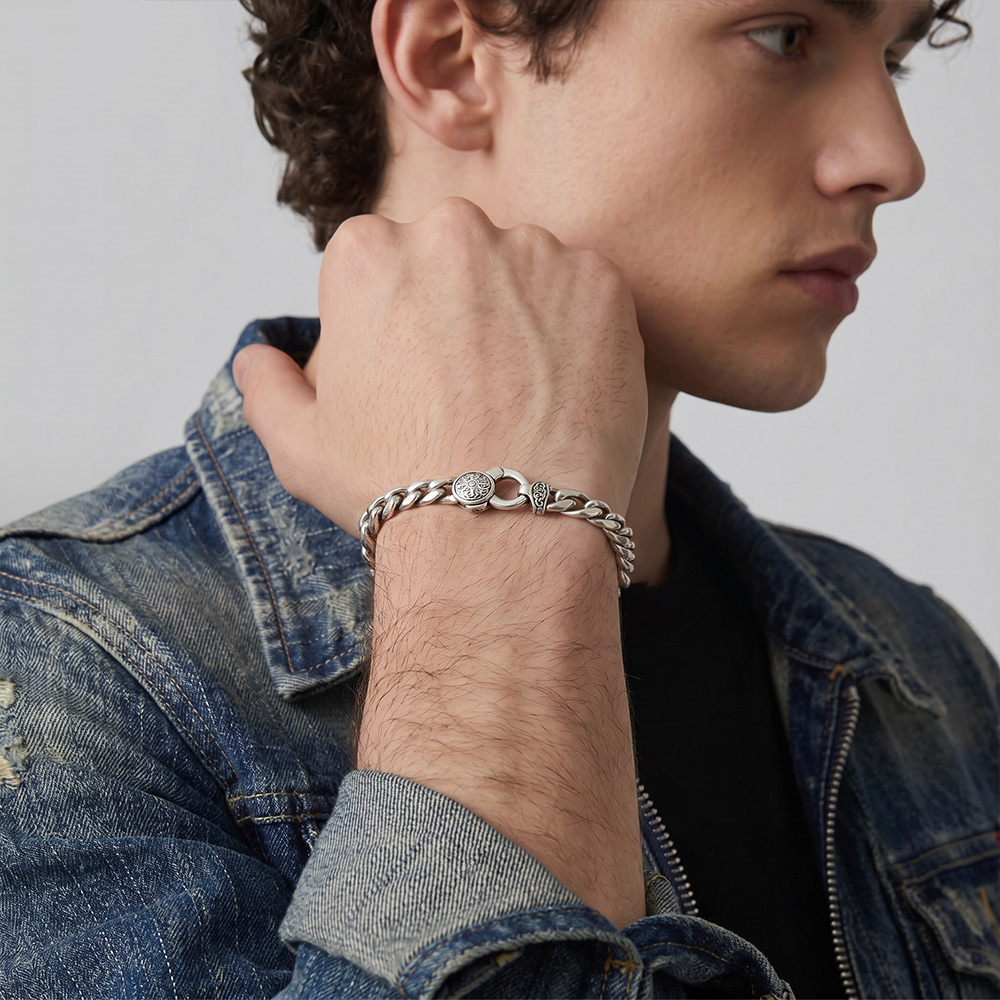 silver Cuban link chain bracelet